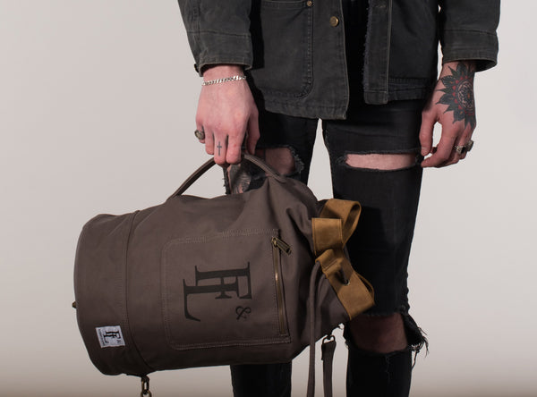 Arnold Duffel Grey