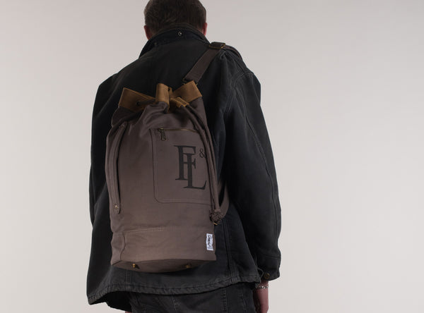 Arnold Duffel Grey