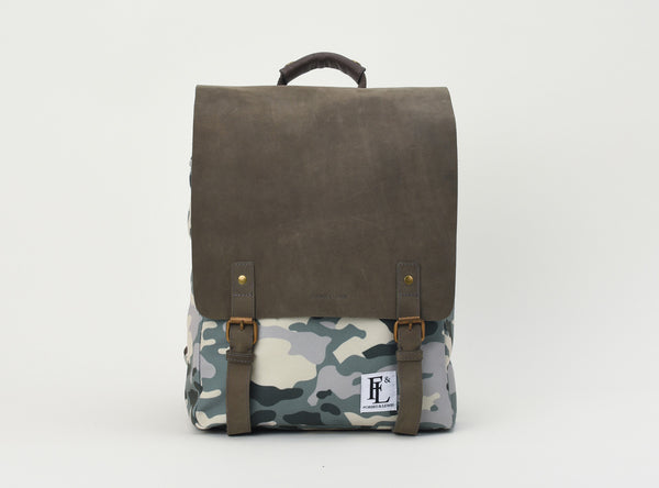 Devon Backpack Camo