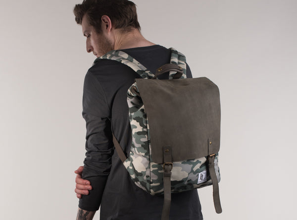 Devon Backpack Camo