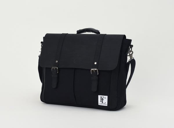 Wiltshire Messenger Black