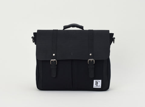 Wiltshire Messenger Black